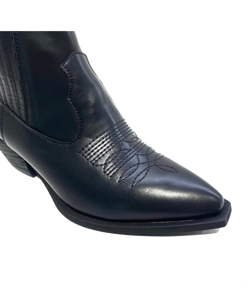 OVYÉ STIVALETTO TEXANO IN VITELLO COLOR NERO
