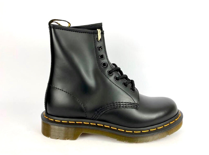 Dr.Martens 8 Fori